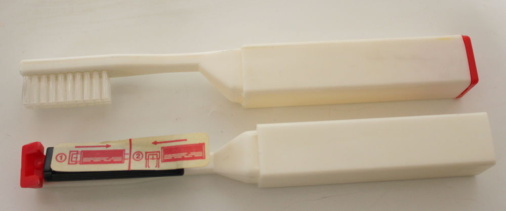 Set Styljet brosse &agrave; dent et rasoir AIR FRANCE Vintage 70 
