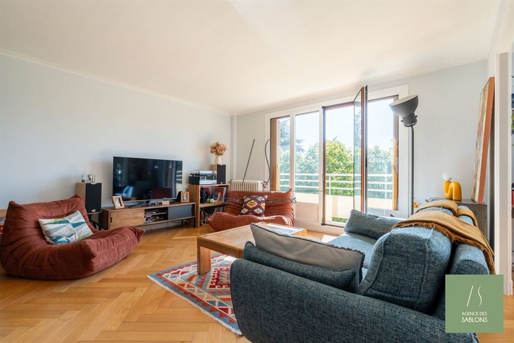 vente Appartement - 6 pièce(s) - 100 m² Le Vésinet (78110)