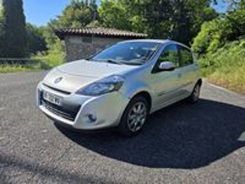 Clio III dCi 85 98g eco2 Expression Clim Euro 4 2011 occasion 69320 Feyzin
