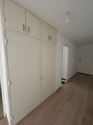  Appartement à louer 3 pièces 67 m²