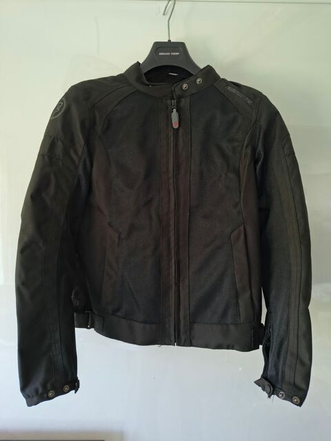 Blouson moto femme été 90 Saint-Michel-l'Observatoire (04)