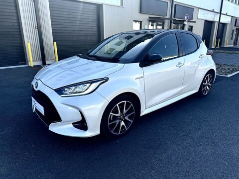 Annonce voiture Toyota Yaris 16990 €
