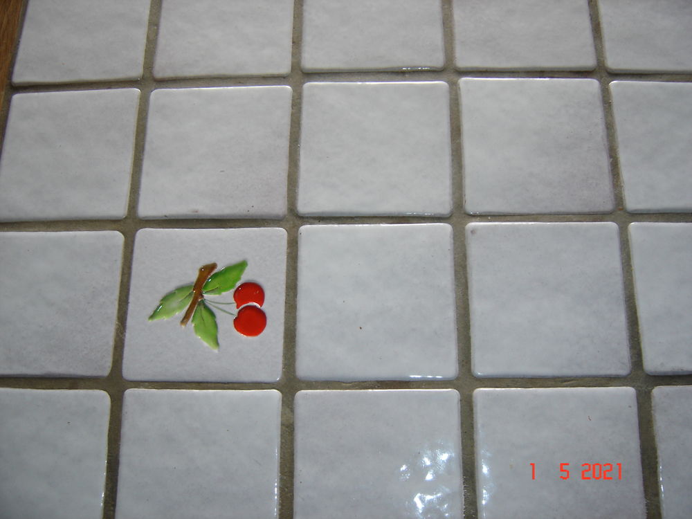 TABLE Meubles