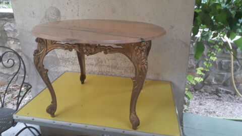 3 tables salon 115 Villevieille (30)