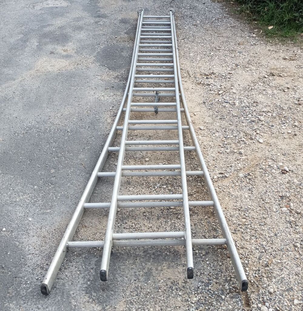 Echelle centaure transformable 2 plans 2x 15 echelons Bricolage