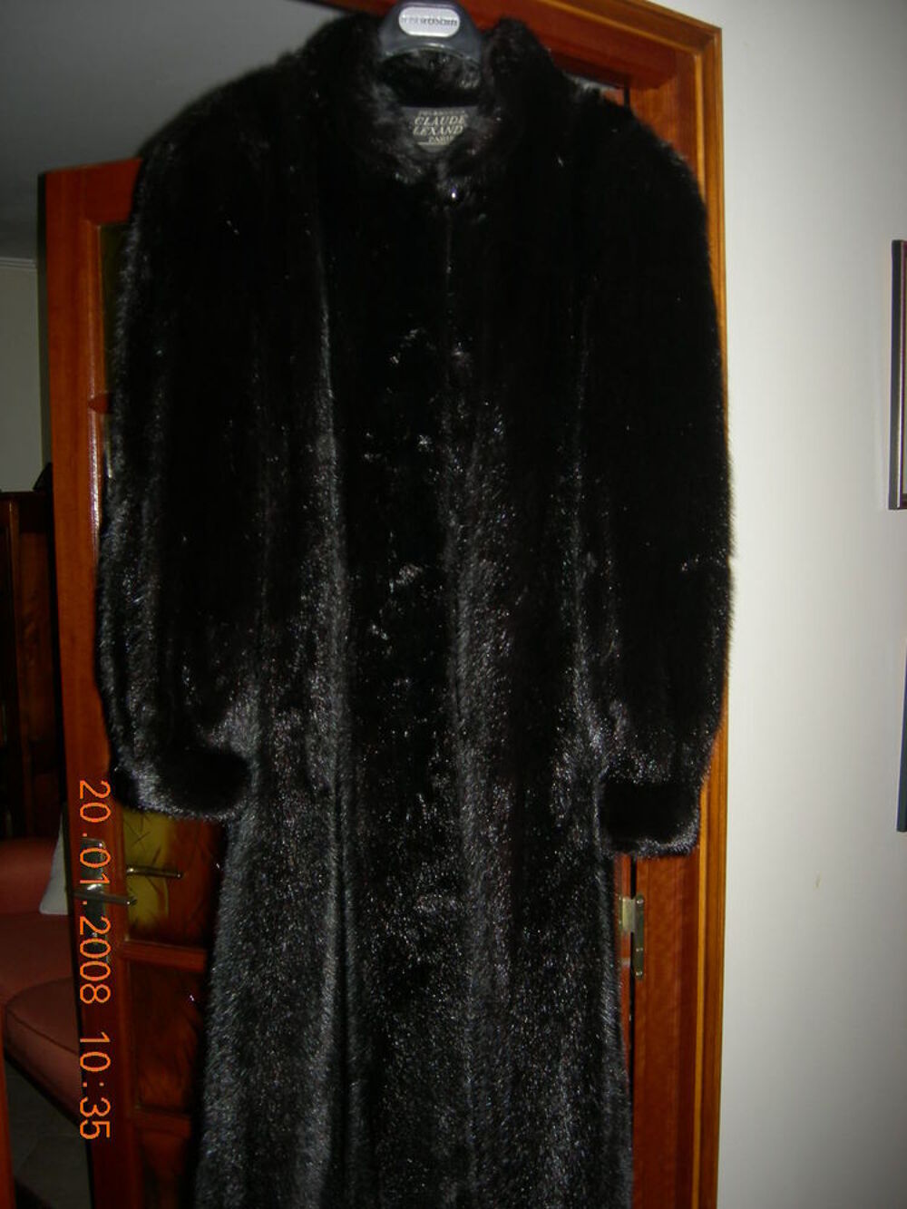manteau de vison femme des ann&eacute;es 80 de taille 110 x 51 Vêtements