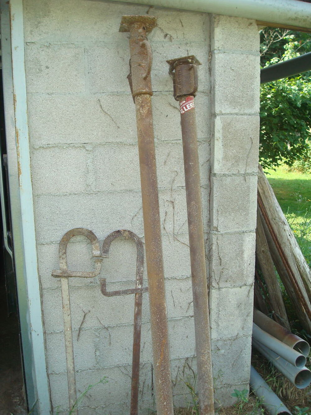   Outillage de maçon 