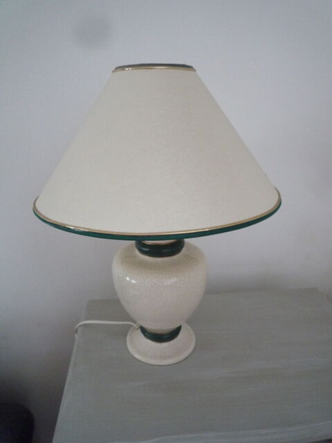 Lampe de salon. 50 Roncq (59)