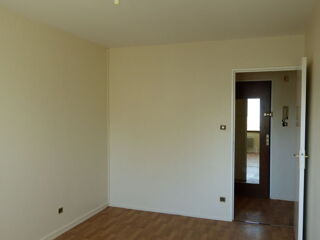  Appartement à louer 2 pièces 
