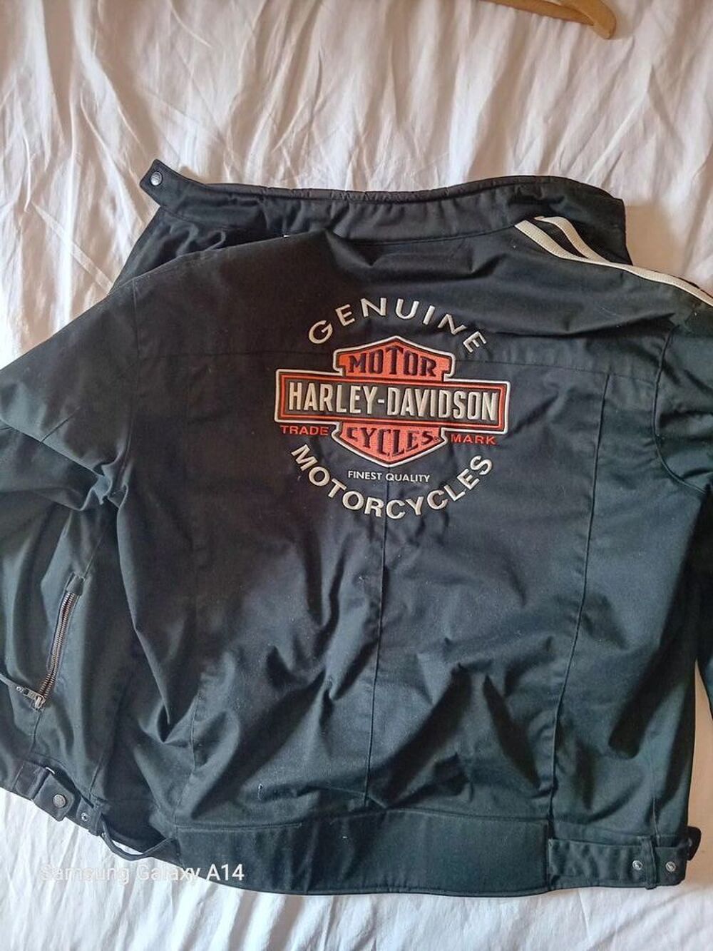 Blouson moto . Vêtements