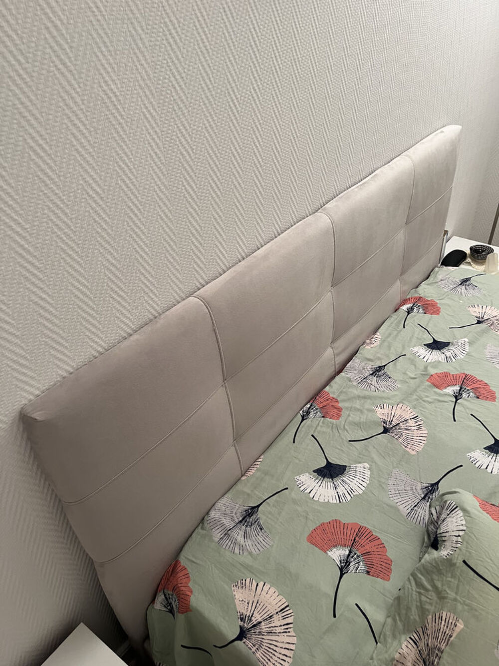 Lit coffre avec matelas memory 160x200cm Meubles