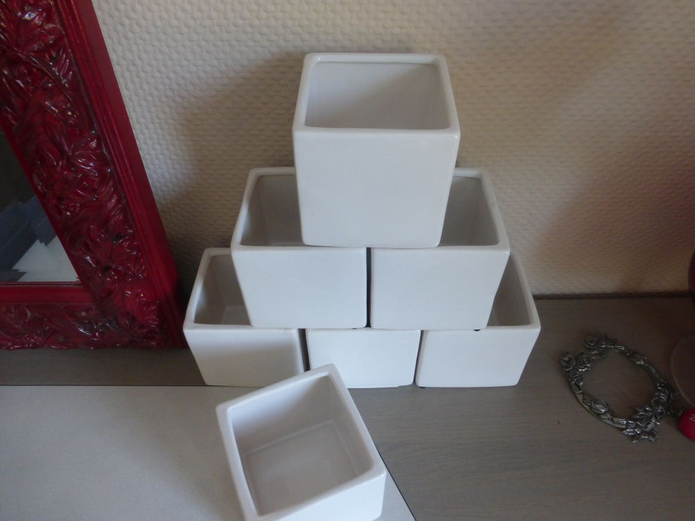 POT BLANC CARRE DE 9.5 CM - neuf Décoration