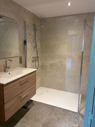  Atelier � louer 2 pi�ces 350 m� Bill�