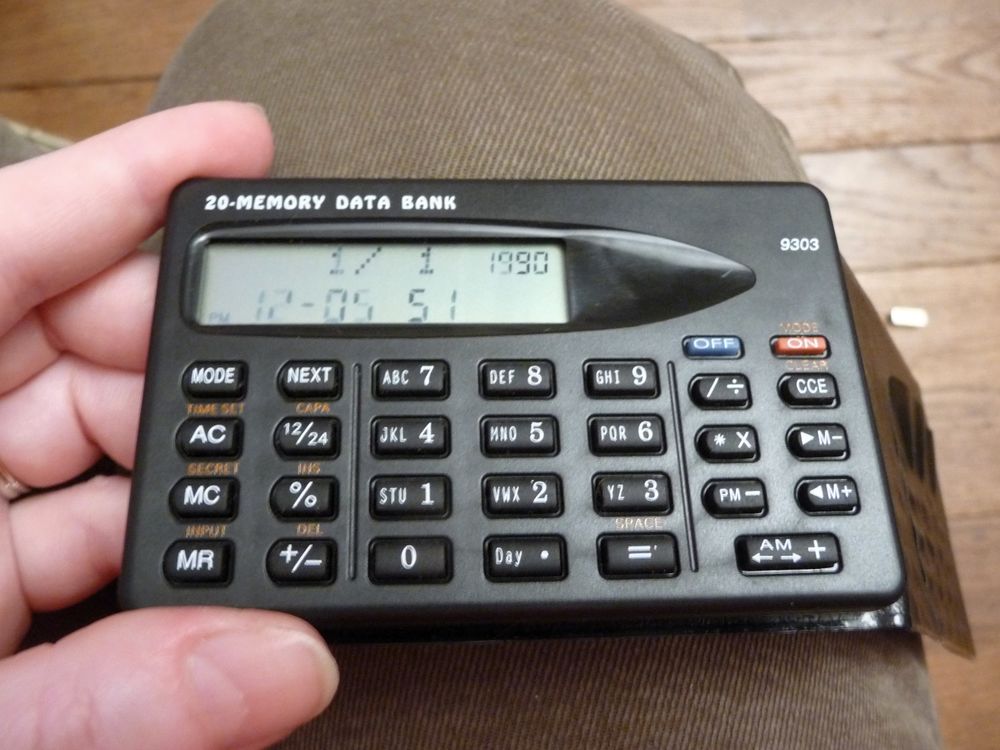 Calculatrice/ Mini Agenda 20 Noms/ Date Heure Noir- Neuf Décoration
