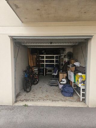  Parking / Garage à vendre 15 m²