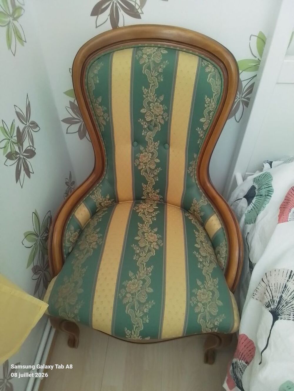 Fauteuil style berb&egrave;re
Merisier et tissus Meubles