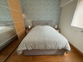  Appartement à louer 3 pièces 74 m²