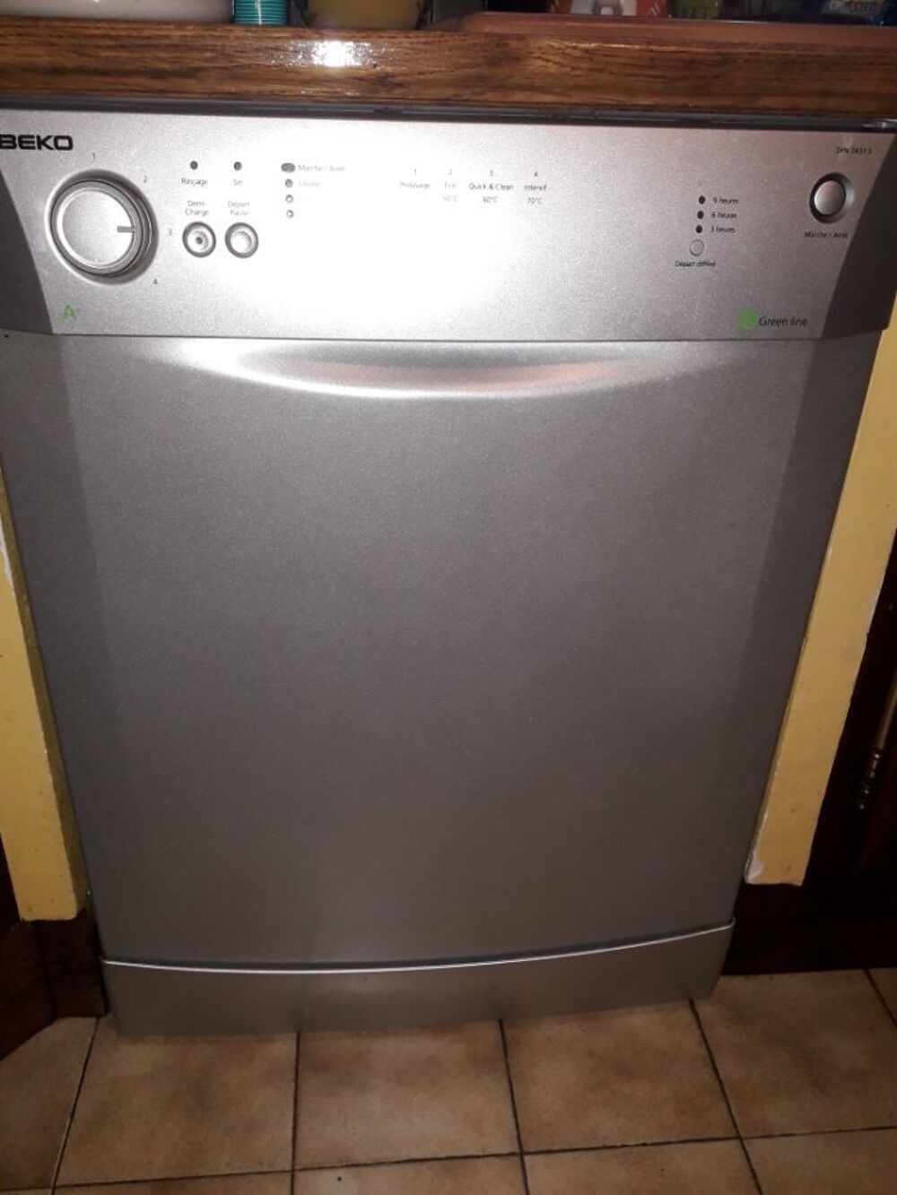 LAVE VAISSELLE GRIS ENCASTRABLE - BON ETAT Electroménager