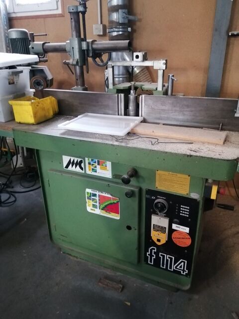 MATERIESL OUTILLAGE  MACHINES MENUISERIE CHARPENTE EBENISTE 4150 79200 Le tallud