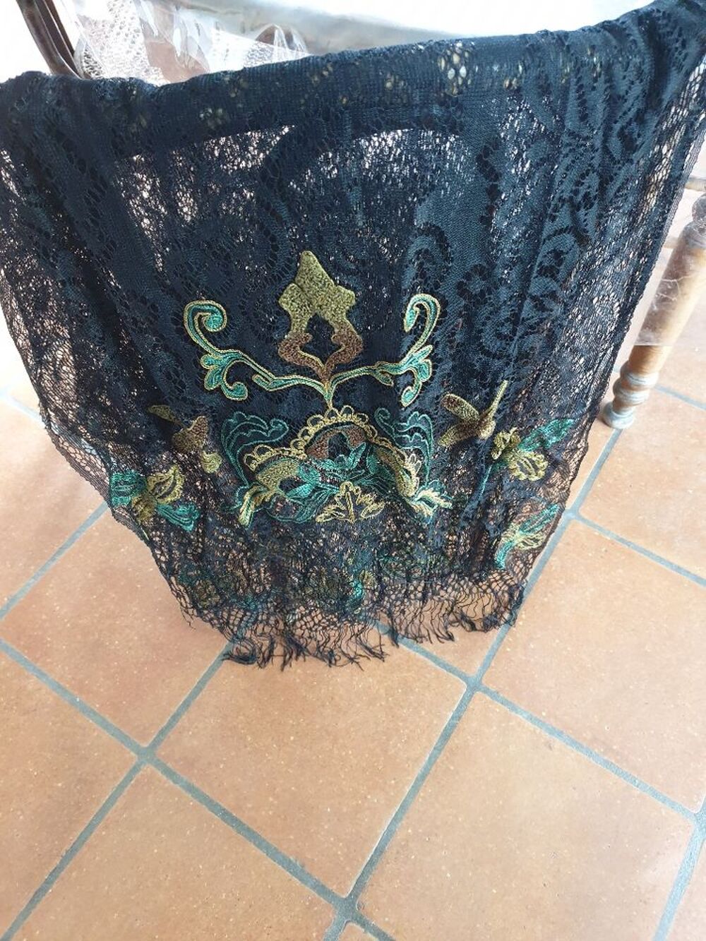 Etoles, foulards, &eacute;charpes, vintage Vêtements