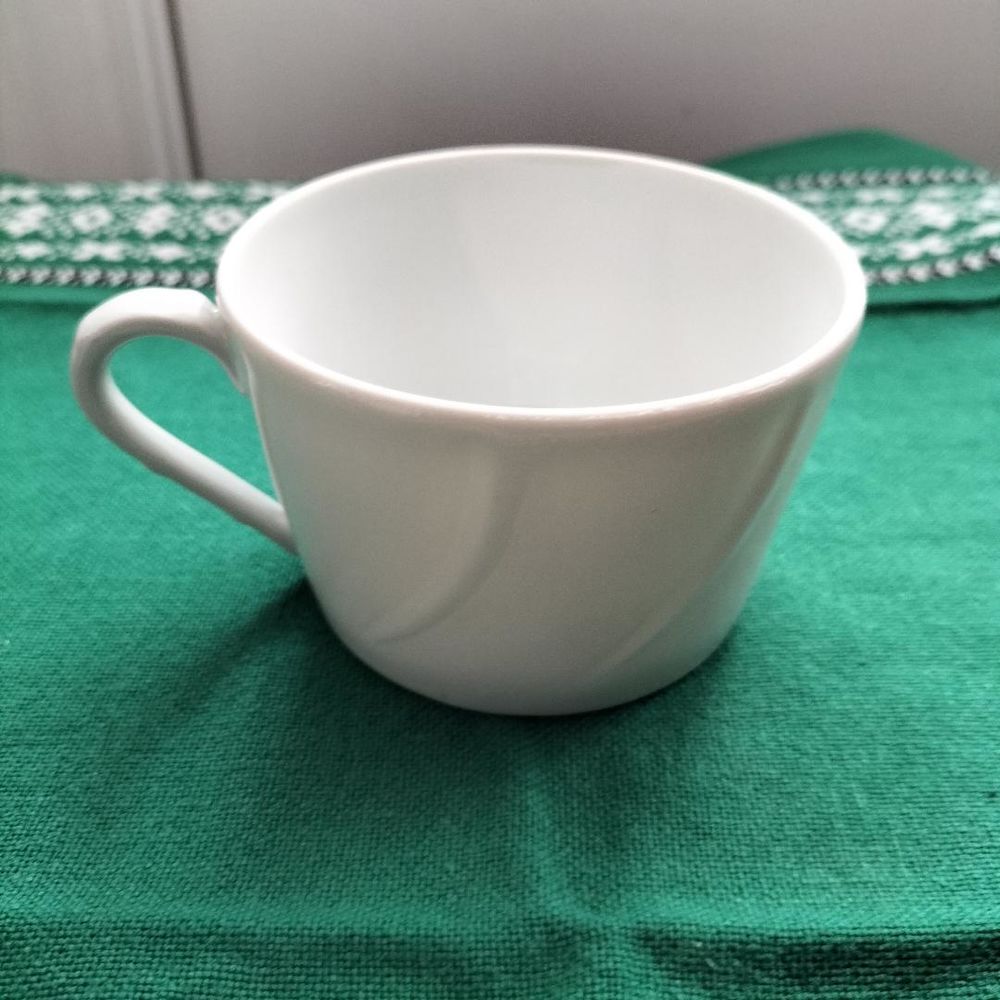 Tasse &agrave; th&eacute; en porcelaine de Limoges B&amp;Cie (Bernardaud) Cuisine