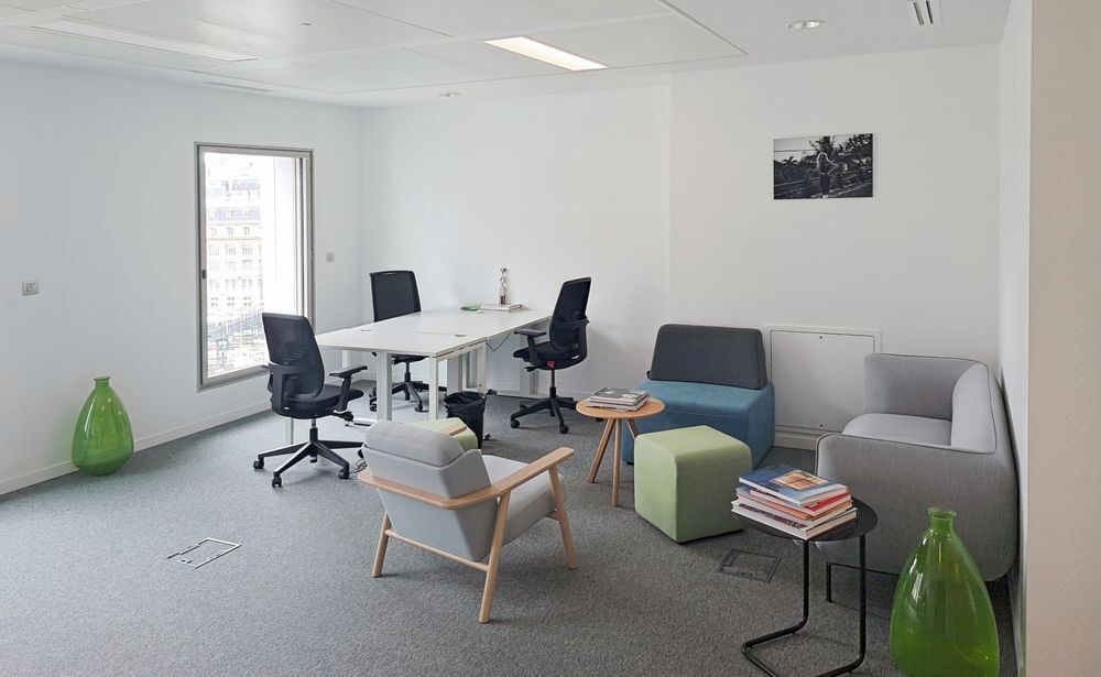   Location d'espace de bureau au design magnifique pour 2 personnes à PARIS, Spaces Saint Lazare Paris 