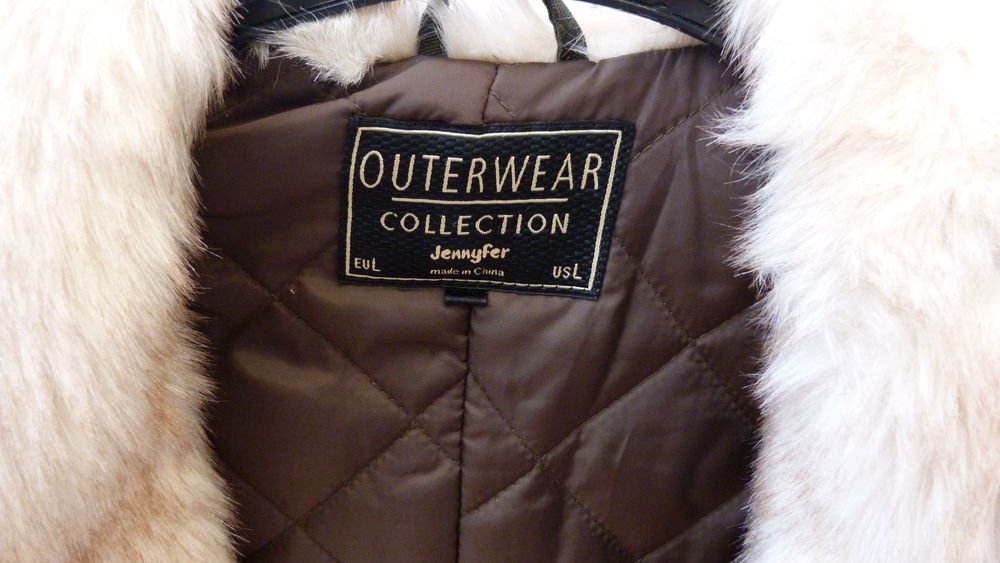  Manteau femme kaki avec capuche fausse fourrure amovible Vêtements