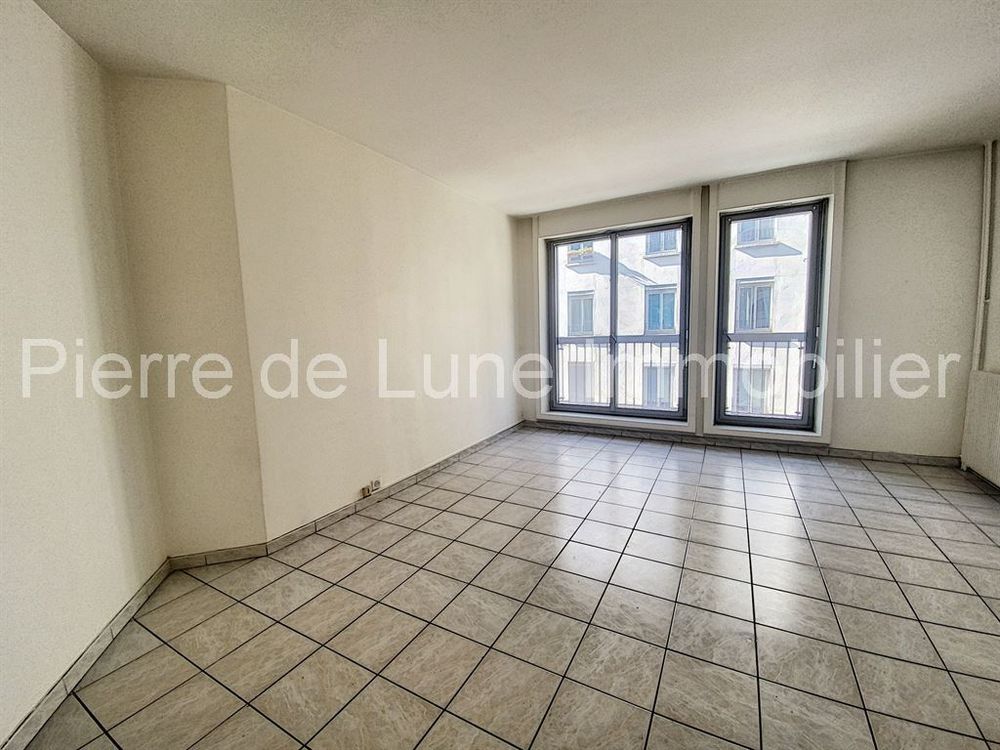 Appartement a louer paris-17e-arrondissement - 2 pièce(s) - 50 m2 - Surfyn