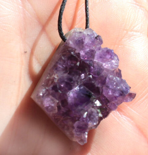 PENDENTIF en CRISTAUX DRUZE D'AM�THYSTE 17 Nice (06)