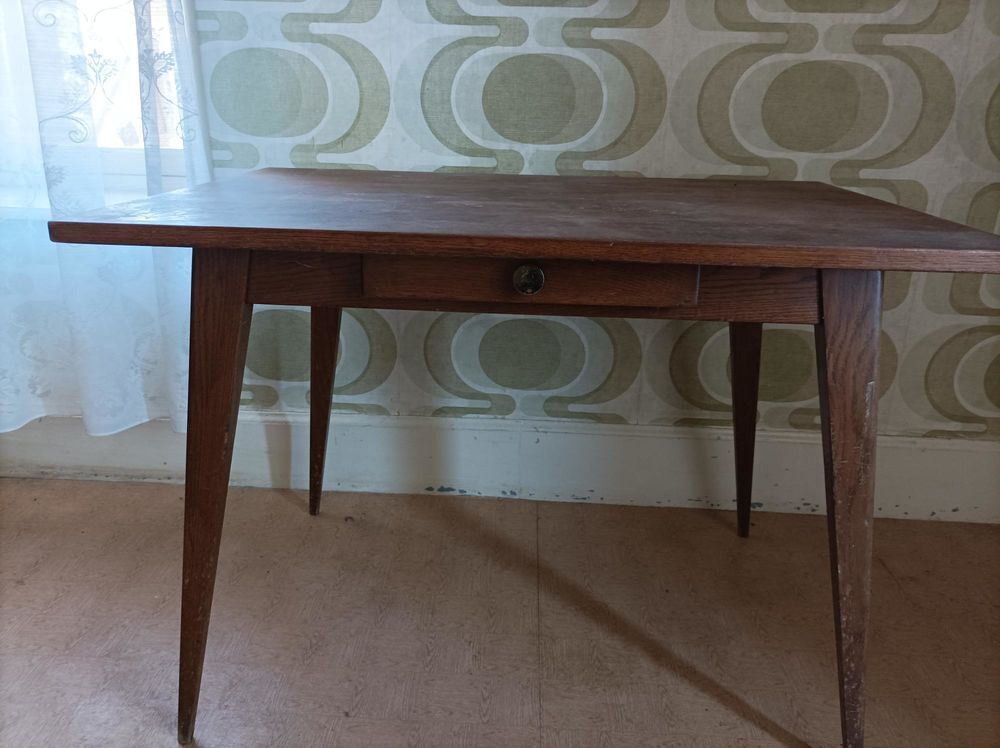 Table en bois vintage Meubles