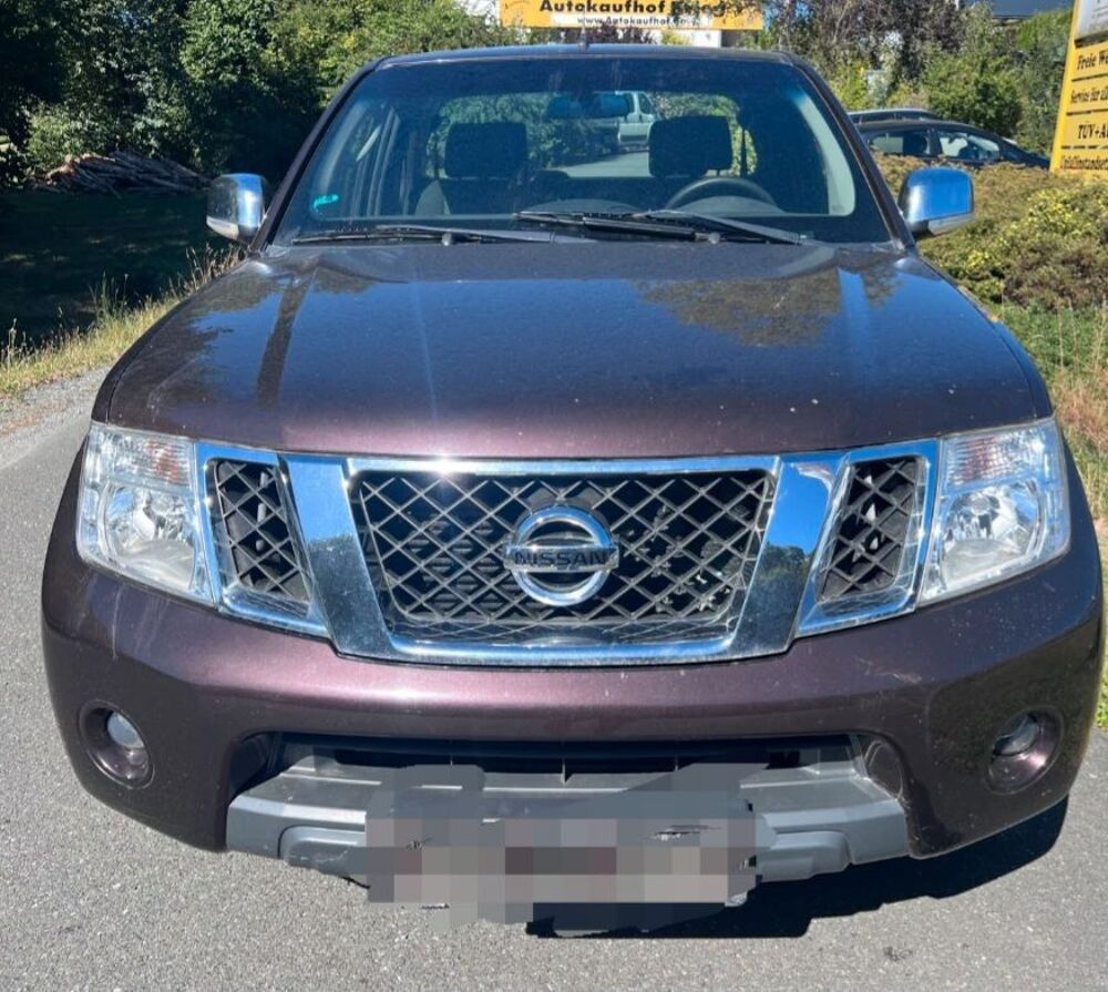 Navara 2.5 dCi 190 King Cab SE 2011 occasion 20260 Calvi