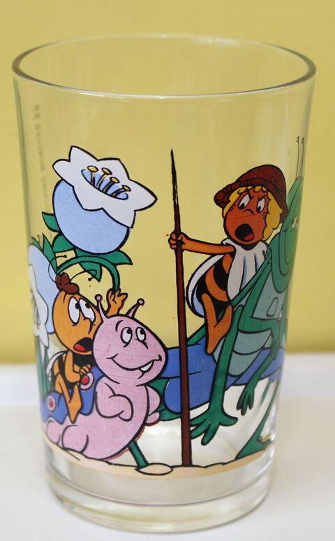 Verre � moutarde Maya l'abeille 1981 5 Issy-les-Moulineaux (92)