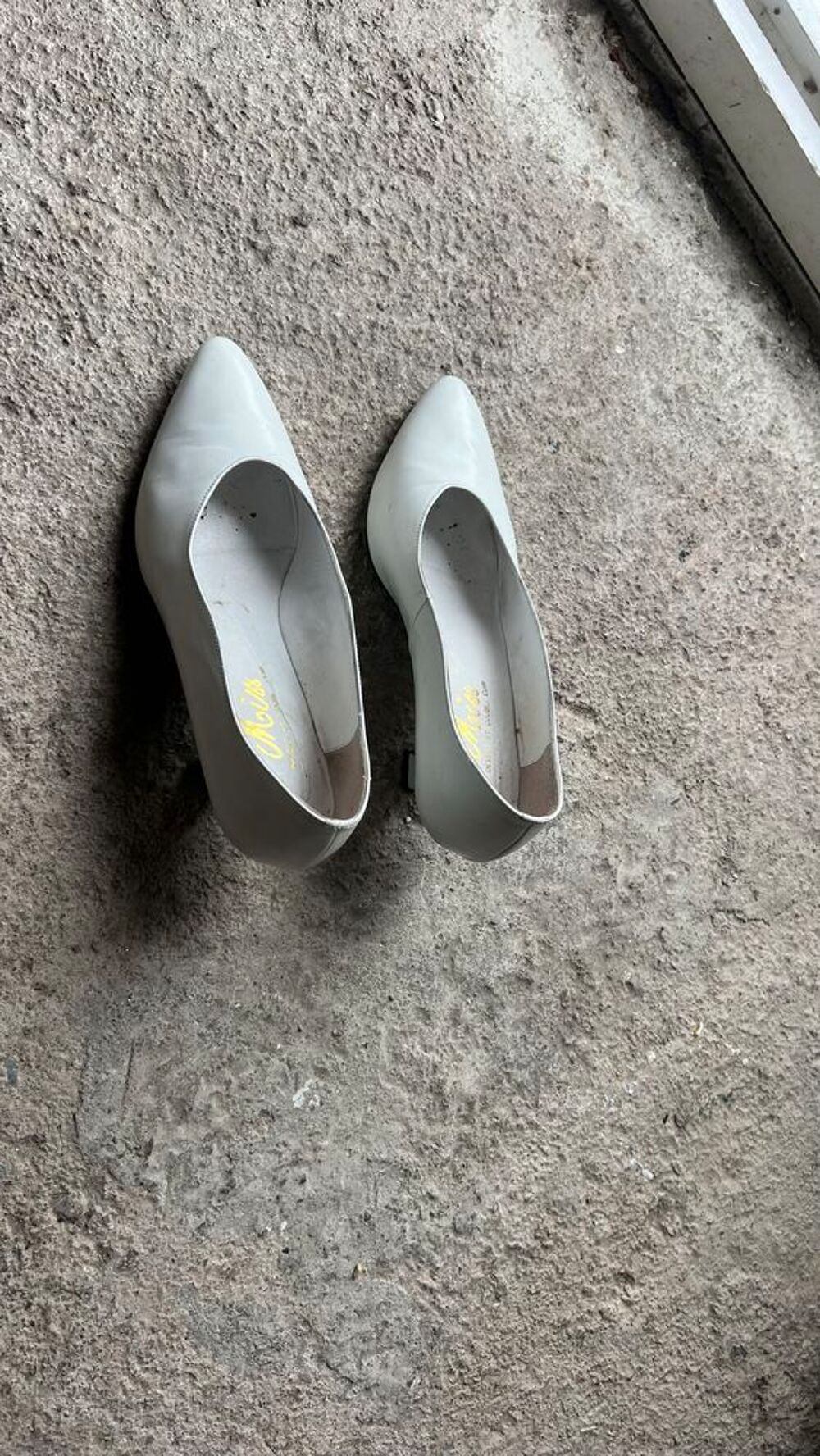 CHAUSSURES ESCARPIN BLANCHES Chaussures
