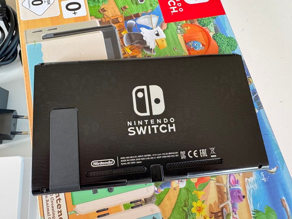 Nintendo Switch Animal Crossing compl&egrave;te en boite Consoles et jeux vidéos