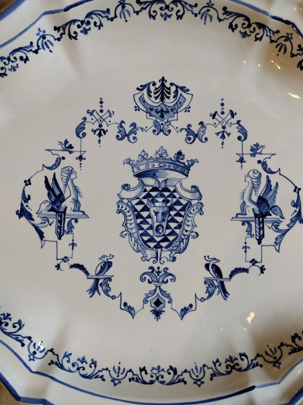 Plat creux "&nbsp;Moustiers&nbsp;". Electroménager