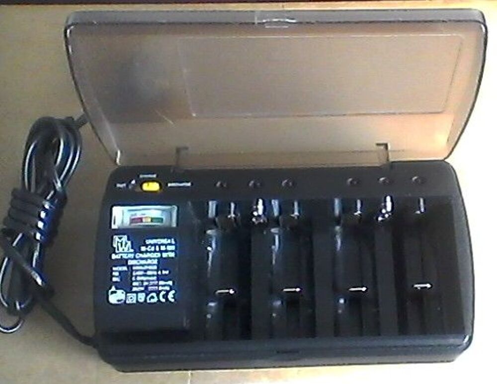 Chargeur universel de batterie Ni-Cd ou Ni-Mh Bricolage