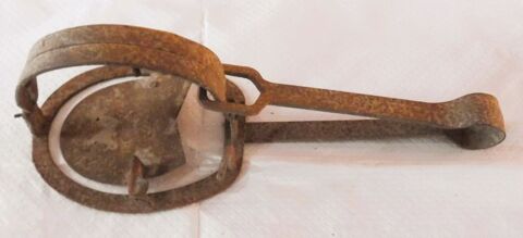 ancien pige en fer forg 35 Saint-Pourain-sur-Sioule (03)