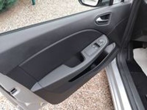 Clio V Clio TCe 90 - 21N Business 2022 occasion 69400 Arnas
