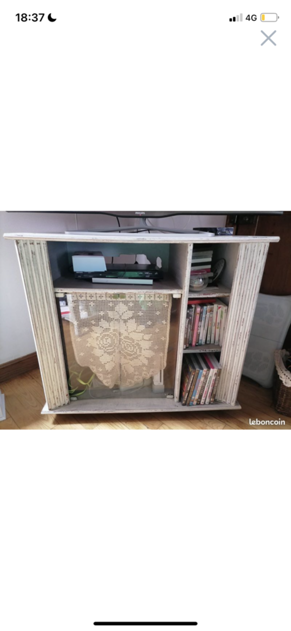 Meuble t&eacute;l&eacute; en bois sur roulette Meubles