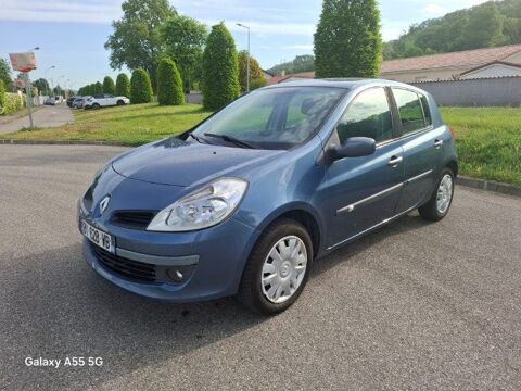 Renault Clio III Clio 1.5 dCi 70 Authentique 2006 occasion Feyzin 69320