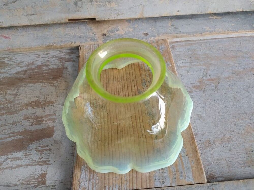 Tulipe de Lampe de Bureau en Verre Ouraline 