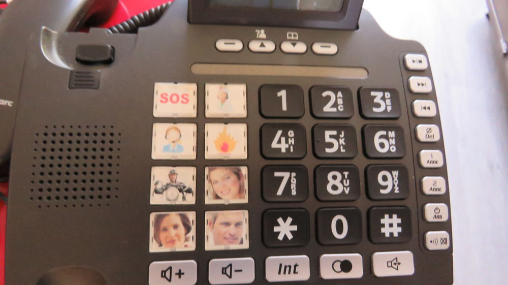 T&eacute;l&eacute;phone AMPLIDECT combi 355 GEEMARC pour malentendant Téléphones et tablettes