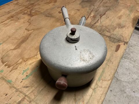 Cocotte minute ancienne 40 Pérignac (17)