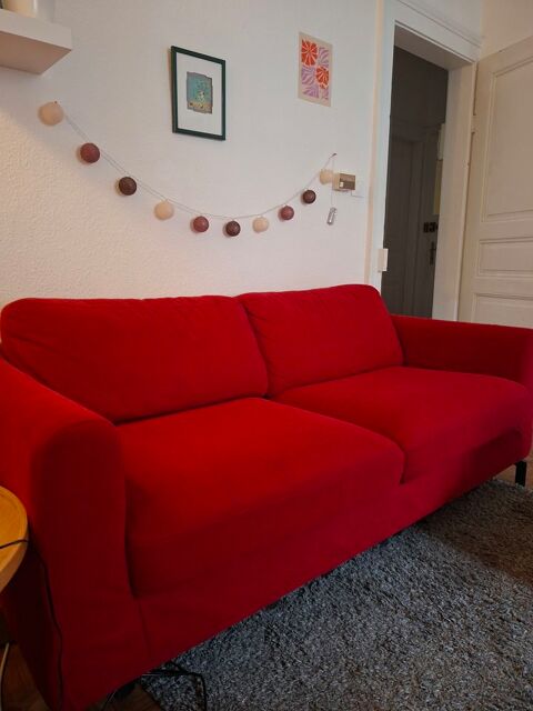 Canap� 3 places 230 La Montagne (44)