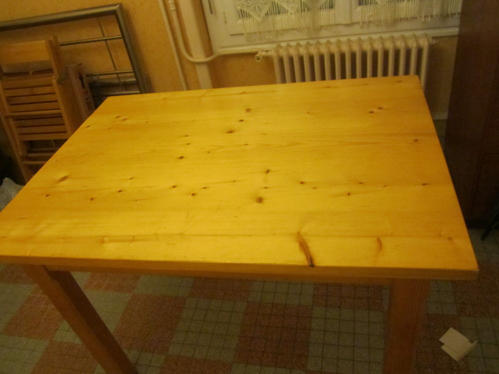 Table en Pin Massif (Cuisine ou Terrasse) Cuisine