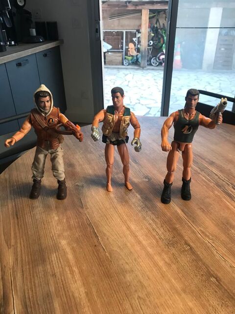 Jouet garçon Lot de 3 figurines 6 Saleilles (66)