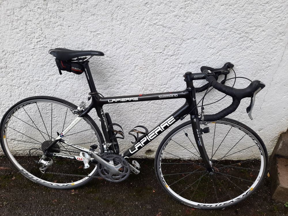 v&eacute;lo de route marque LAPIERRE. Vélos