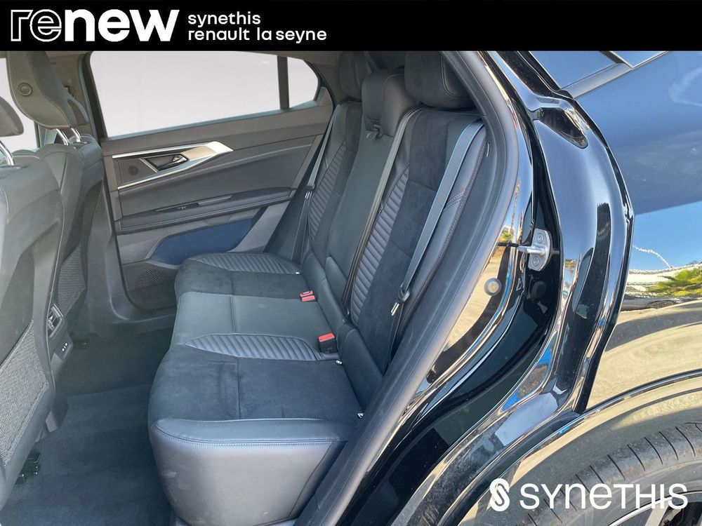 Rafale E-Tech full hybrid 200 ch esprit Alpine 2026 occasion 83500 La Seyne-sur-Mer