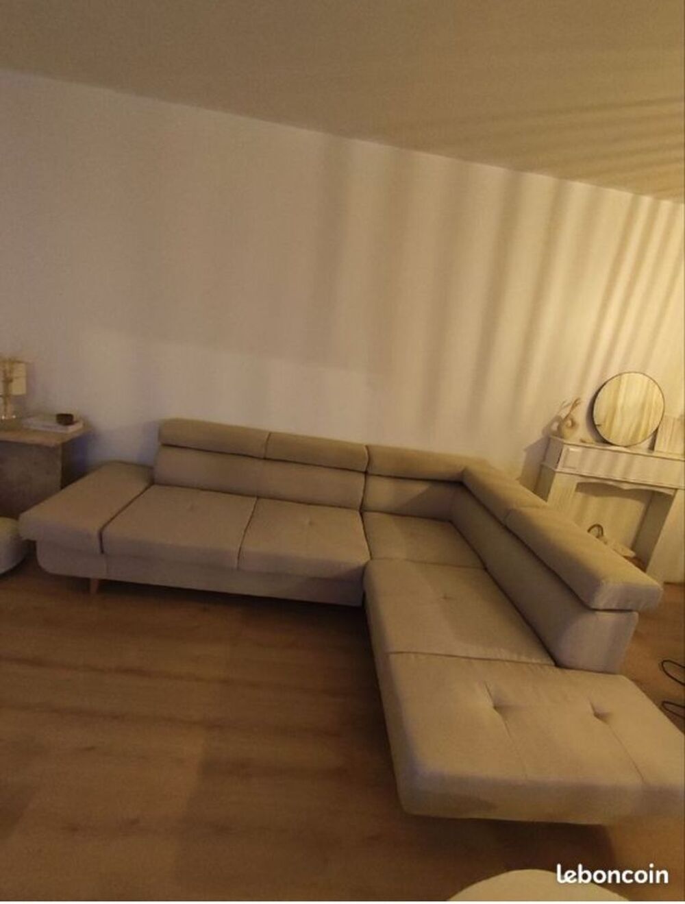 Canap&eacute; d'angle convertible beige Meubles