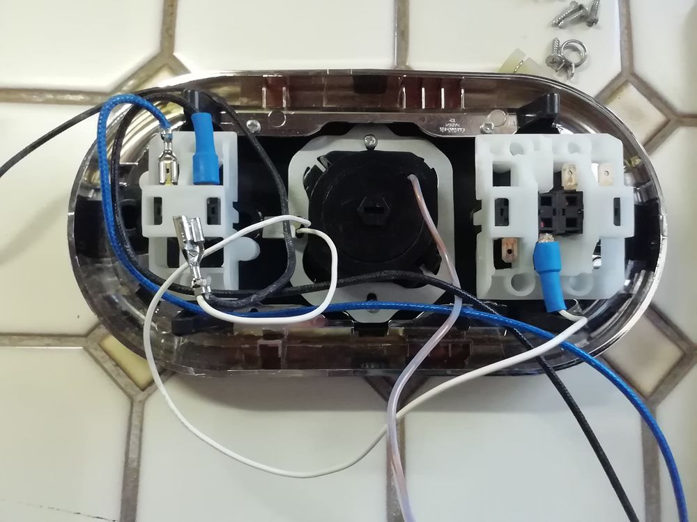Pi&egrave;ces d&eacute;tach&eacute;es cafeti&egrave;re expresso Silvercrest Electroménager